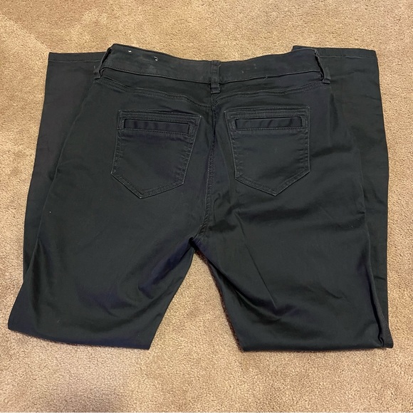 ❤️ 2 for $10 - Ann Taylor Loft chinos/casual pants - 4P - Picture 3 of 6
